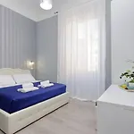 Bed & Breakfast Domus Domas & Boutique - Golden Keys Collection 4*