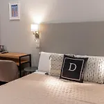 Domus Domas & Boutique - Golden Keys Collection Bed & Breakfast 4*