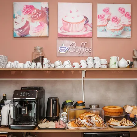 Domus Domas&boutique - Golden Keys Collection Couette-café 4*