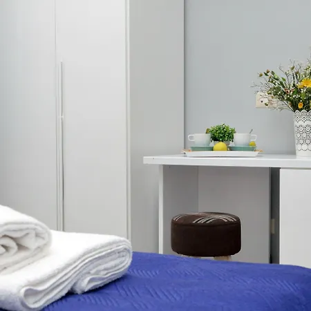 Domus Domas & Boutique - Golden Keys Collection