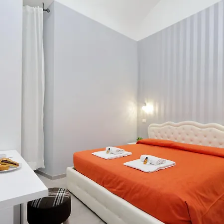 Domus Domas&boutique - Golden Keys Collection Couette-café 4*