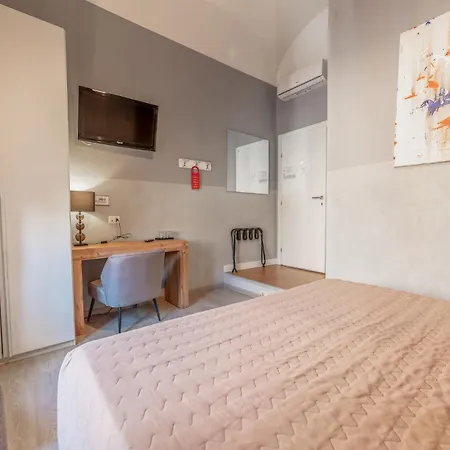 Domus Domas & Boutique - Golden Keys Collection 4* Rome