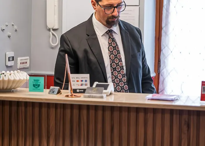 Domus Domas&boutique - Golden Keys Collection Couette-café Rome