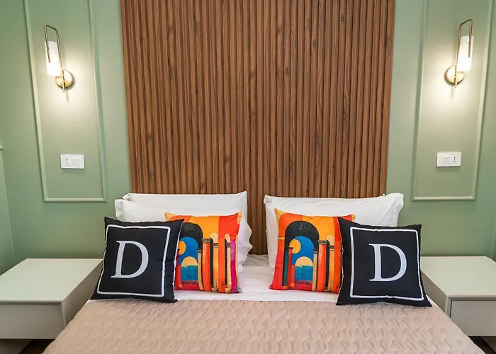 Domus Domas&boutique - Golden Keys Collection Couette-café Rome