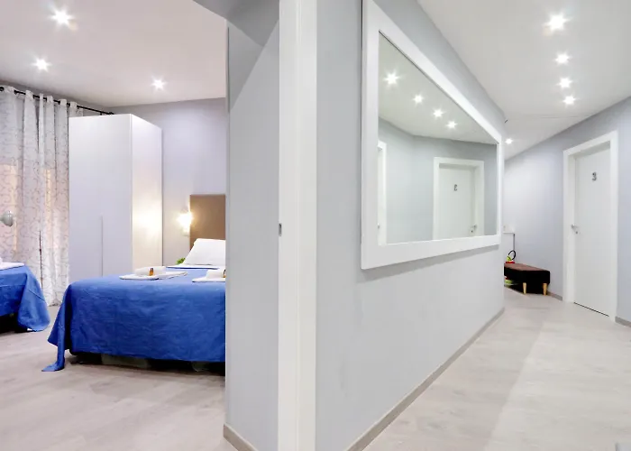 Domus Domas&boutique - Golden Keys Collection Couette-café Rome