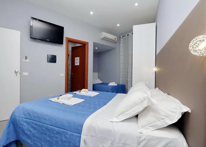 Domus Domas&boutique - Golden Keys Collection Couette-café Rome