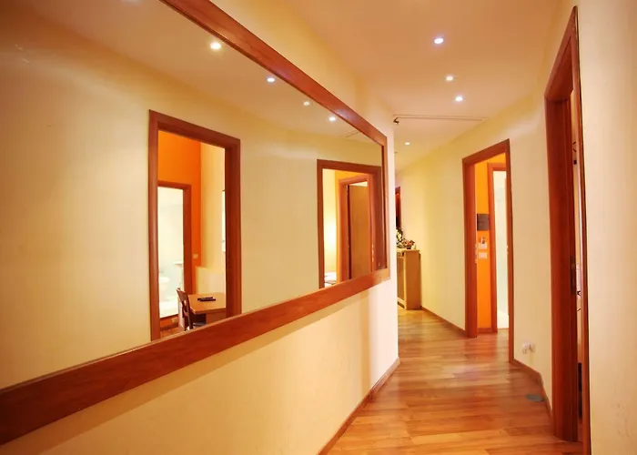 Domus Domas&boutique - Golden Keys Collection Couette-café