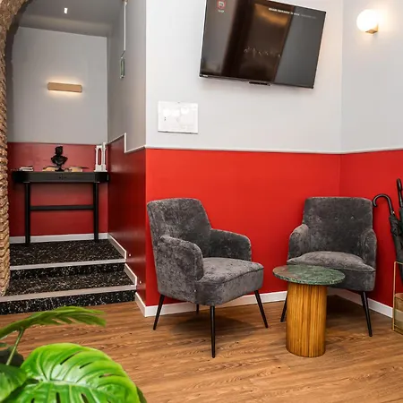 Domus Domas & Boutique - Golden Keys Collection Bed & Breakfast