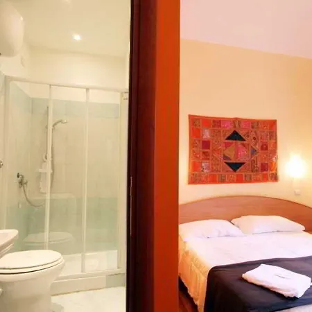 Domus Domas & Boutique - Golden Keys Collection Bed & Breakfast 3*